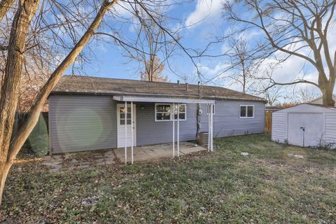 Tiny photo for 1945 Riverdale Road, Columbus, OH 43232 (MLS # 225045174)