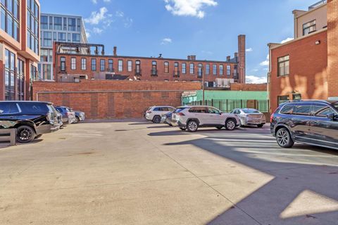 Tiny photo for 34 W Poplar Avenue 44 #44, Columbus, OH 43215 (MLS # 225039470)