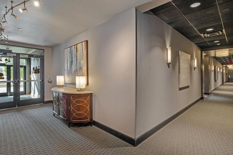 Tiny photo for 34 W Poplar Avenue 44 #44, Columbus, OH 43215 (MLS # 225039470)