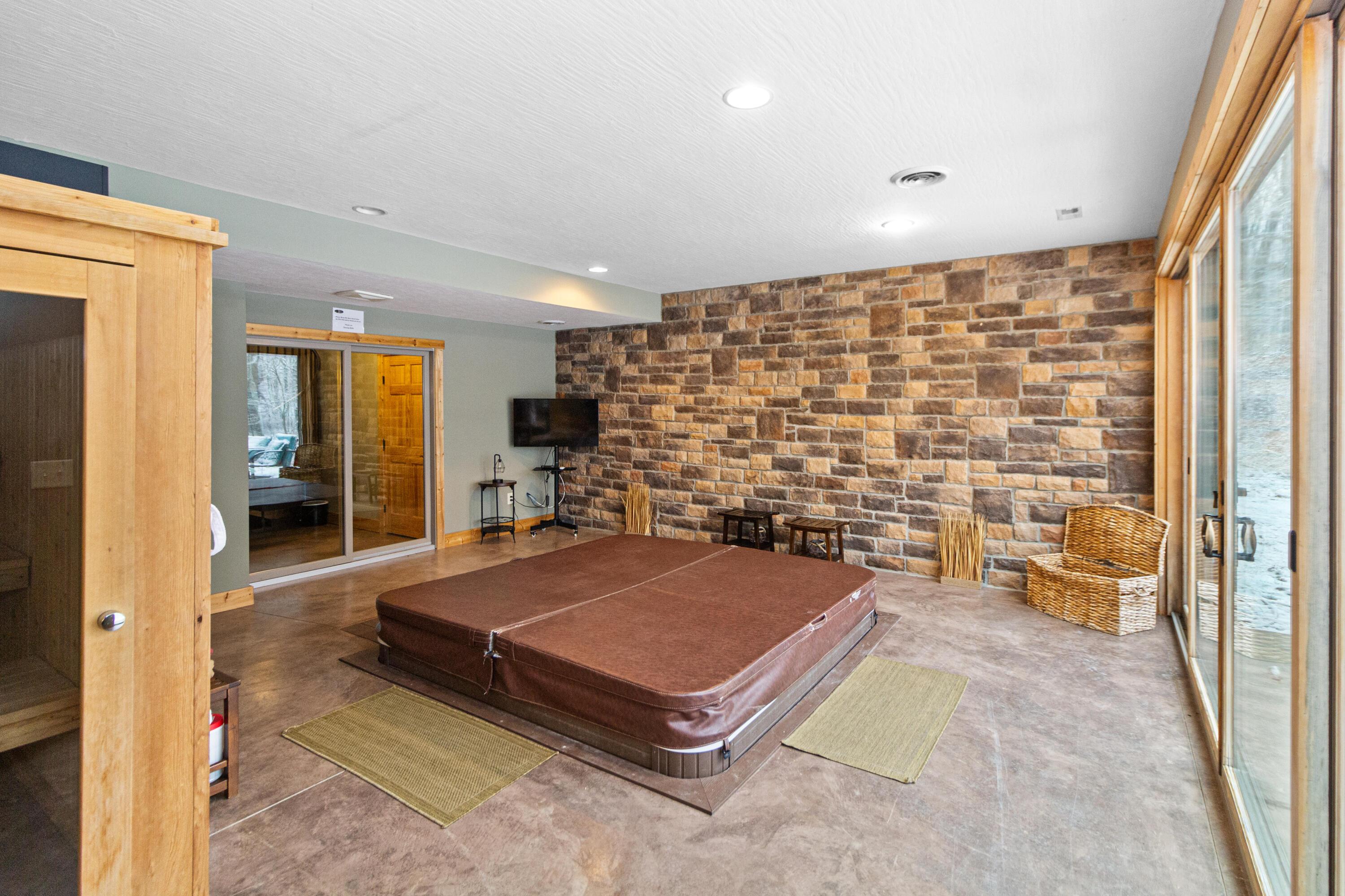 18004 Buckingham Road, Logan, Ohio image 23