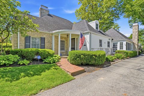 Photo of 227 S Chesterfield Road, Columbus, OH 43209 (MLS # 226016789)