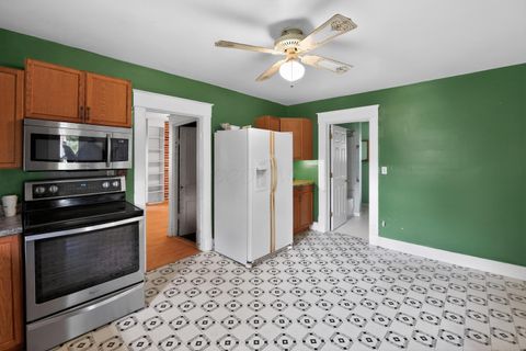 Tiny photo for 1203 W Vine Street, Mount Vernon, OH 43050 (MLS # 226013529)