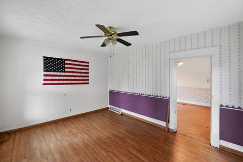 Tiny photo for 1203 W Vine Street, Mount Vernon, OH 43050 (MLS # 226013529)