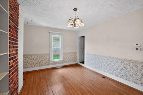 Tiny photo for 1203 W Vine Street, Mount Vernon, OH 43050 (MLS # 226013529)