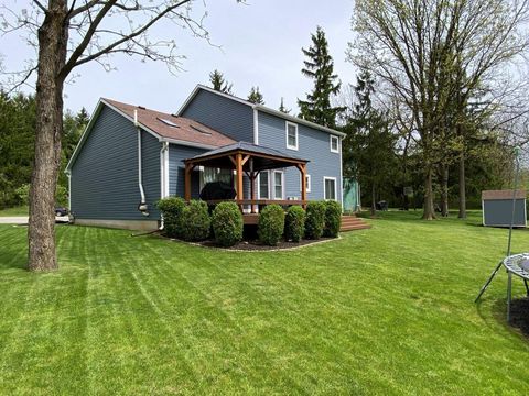 Tiny photo for 101 Pinecrest Court, Bellefontaine, OH 43311 (MLS # 226014075)