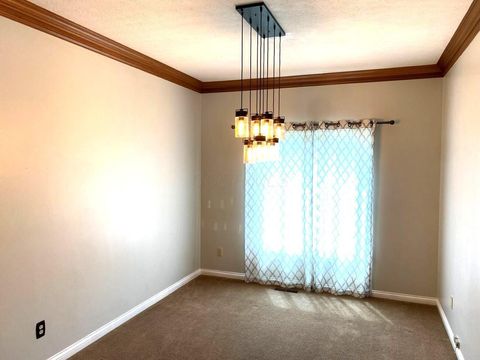 Tiny photo for 101 Pinecrest Court, Bellefontaine, OH 43311 (MLS # 226014075)
