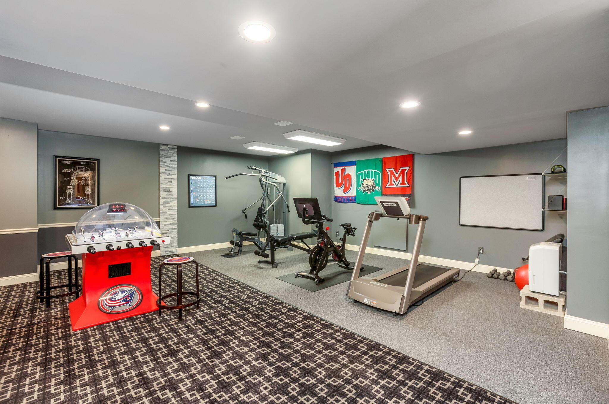 Dublin, Ohio 43016, United States, 4 Bedrooms Bedrooms, ,5 BathroomsBathrooms,Residential,Contingent,135306