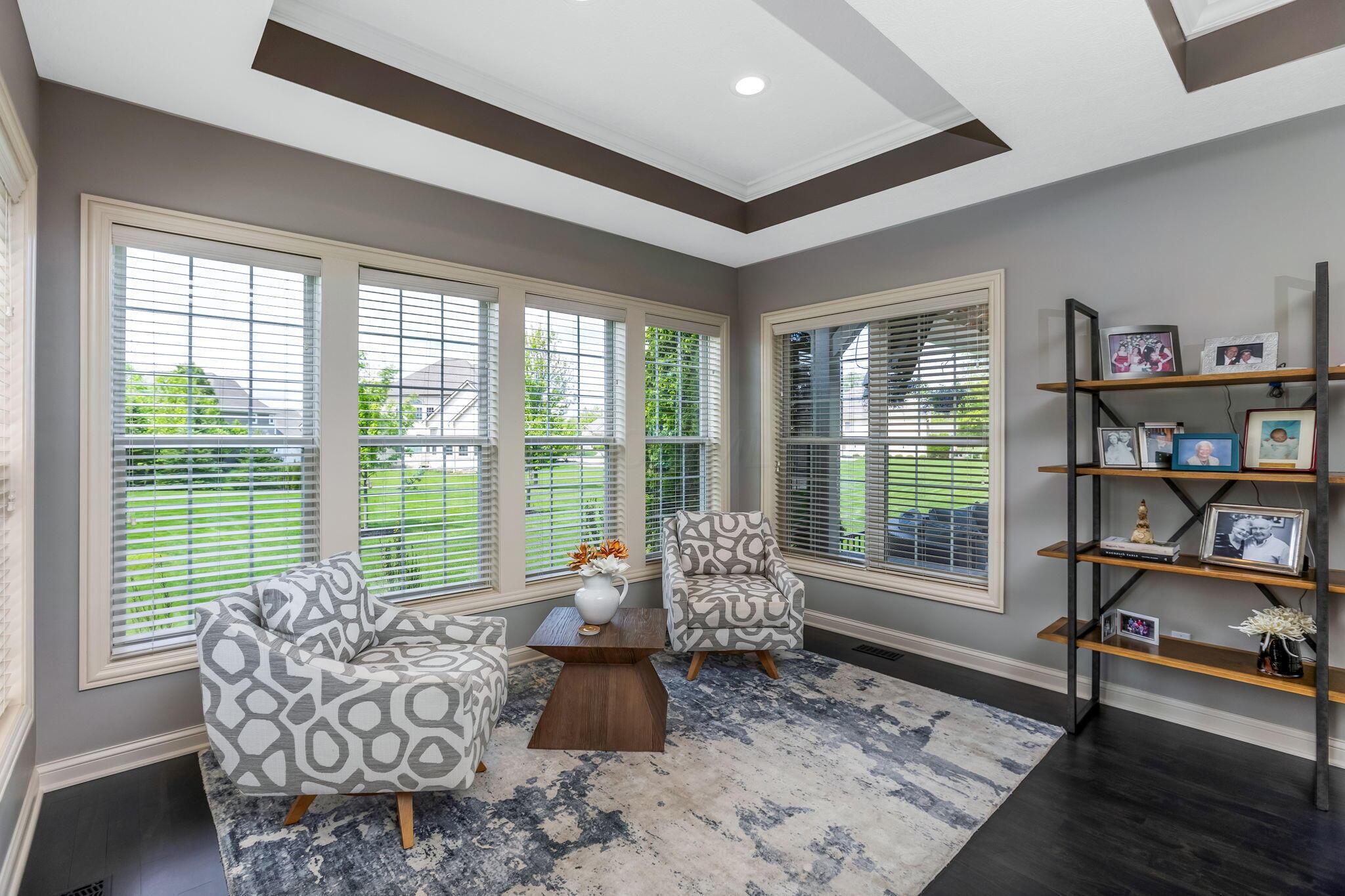 Dublin, Ohio 43016, United States, 4 Bedrooms Bedrooms, ,5 BathroomsBathrooms,Residential,Contingent,135306