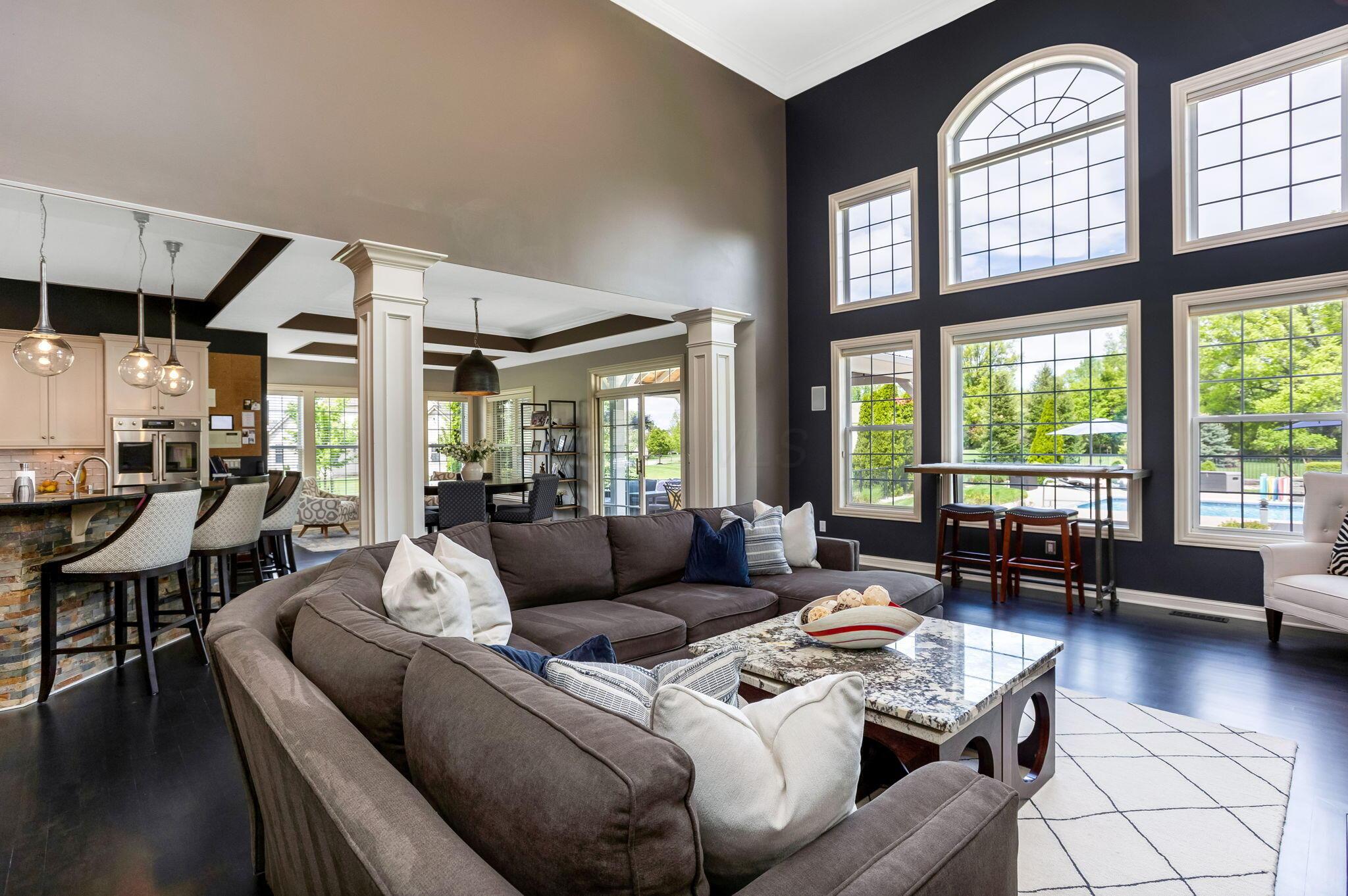 Dublin, Ohio 43016, United States, 4 Bedrooms Bedrooms, ,5 BathroomsBathrooms,Residential,Contingent,135306