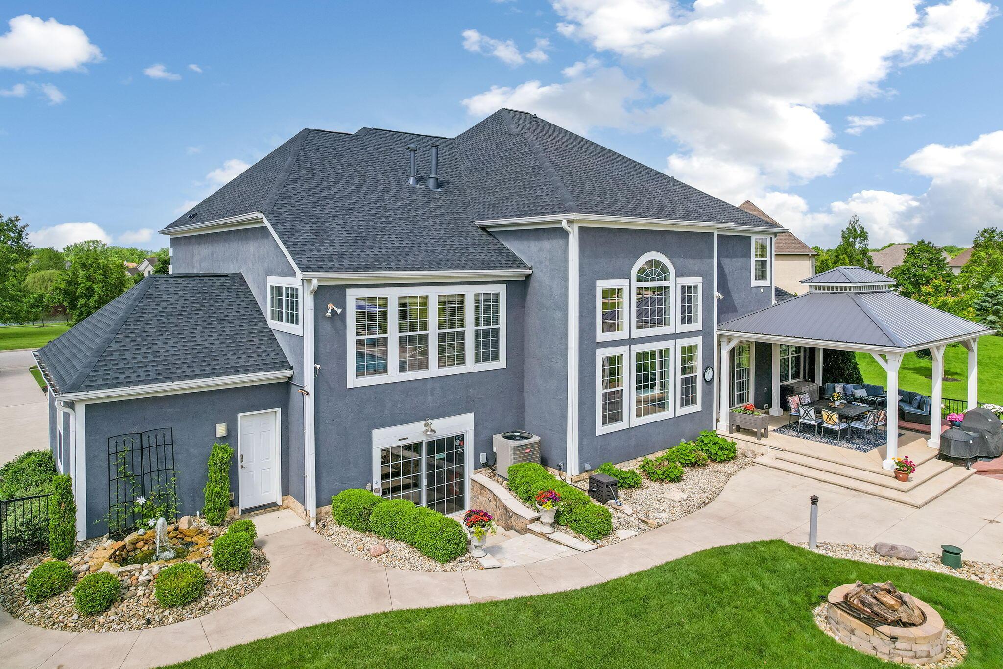 Dublin, Ohio 43016, United States, 4 Bedrooms Bedrooms, ,5 BathroomsBathrooms,Residential,Contingent,135306