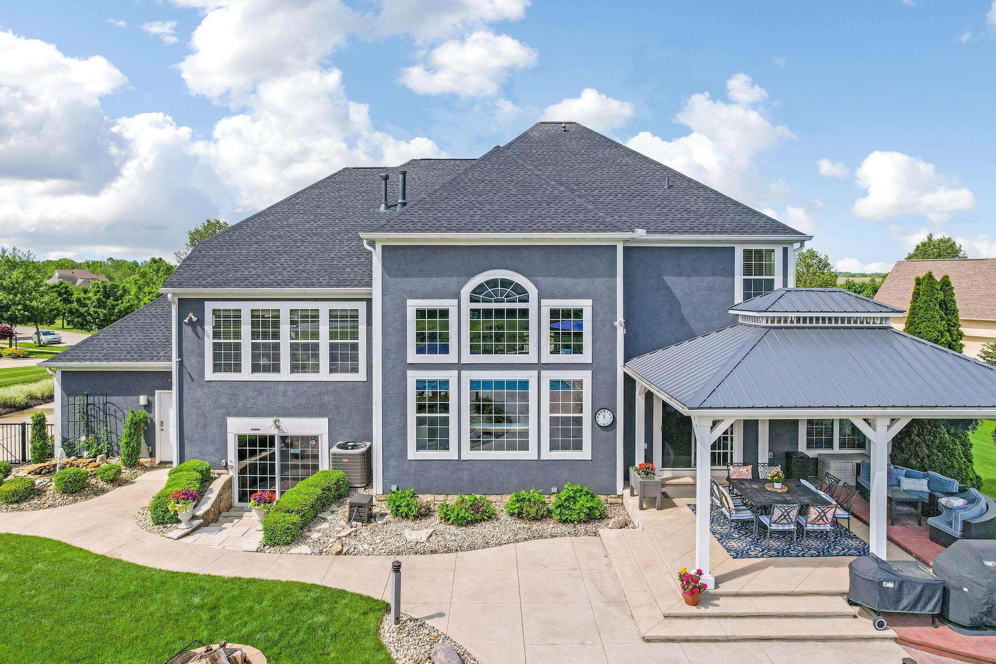 Dublin, Ohio 43016, United States, 4 Bedrooms Bedrooms, ,5 BathroomsBathrooms,Residential,Contingent,135306