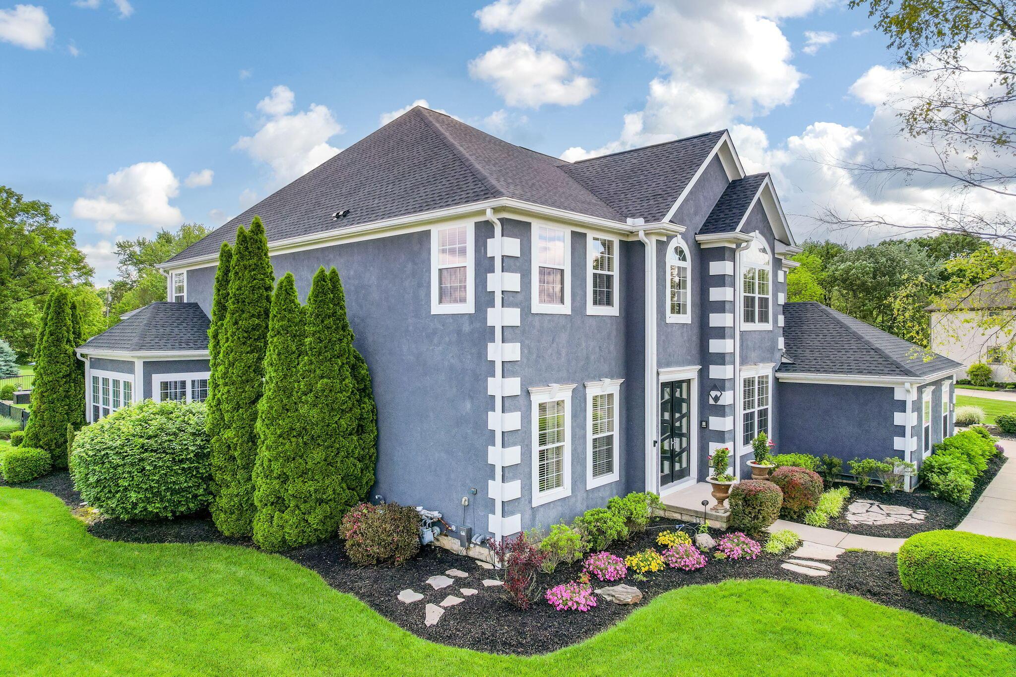 Dublin, Ohio 43016, United States, 4 Bedrooms Bedrooms, ,5 BathroomsBathrooms,Residential,Contingent,135306