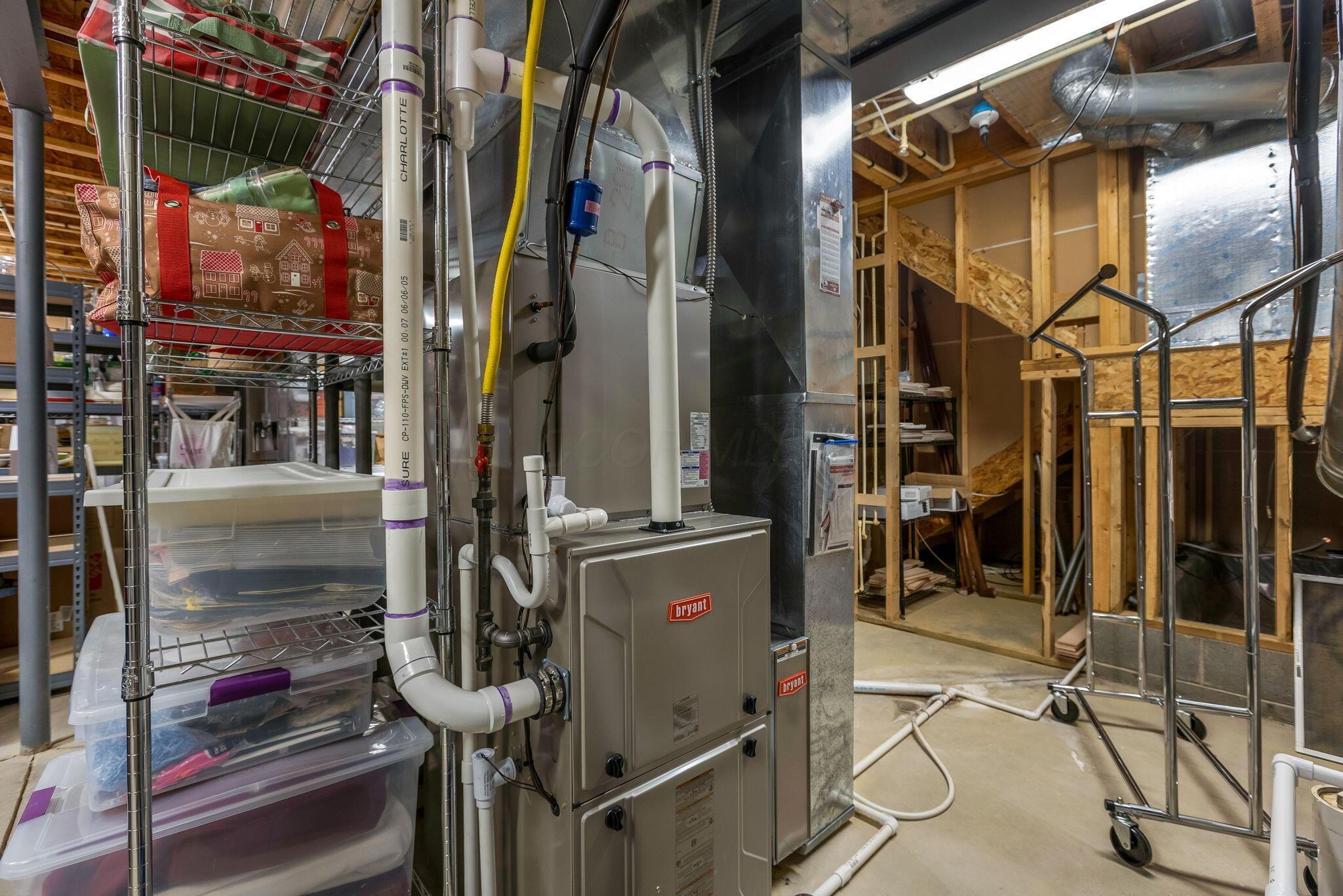 Dublin, Ohio 43016, United States, 4 Bedrooms Bedrooms, ,5 BathroomsBathrooms,Residential,Contingent,135306