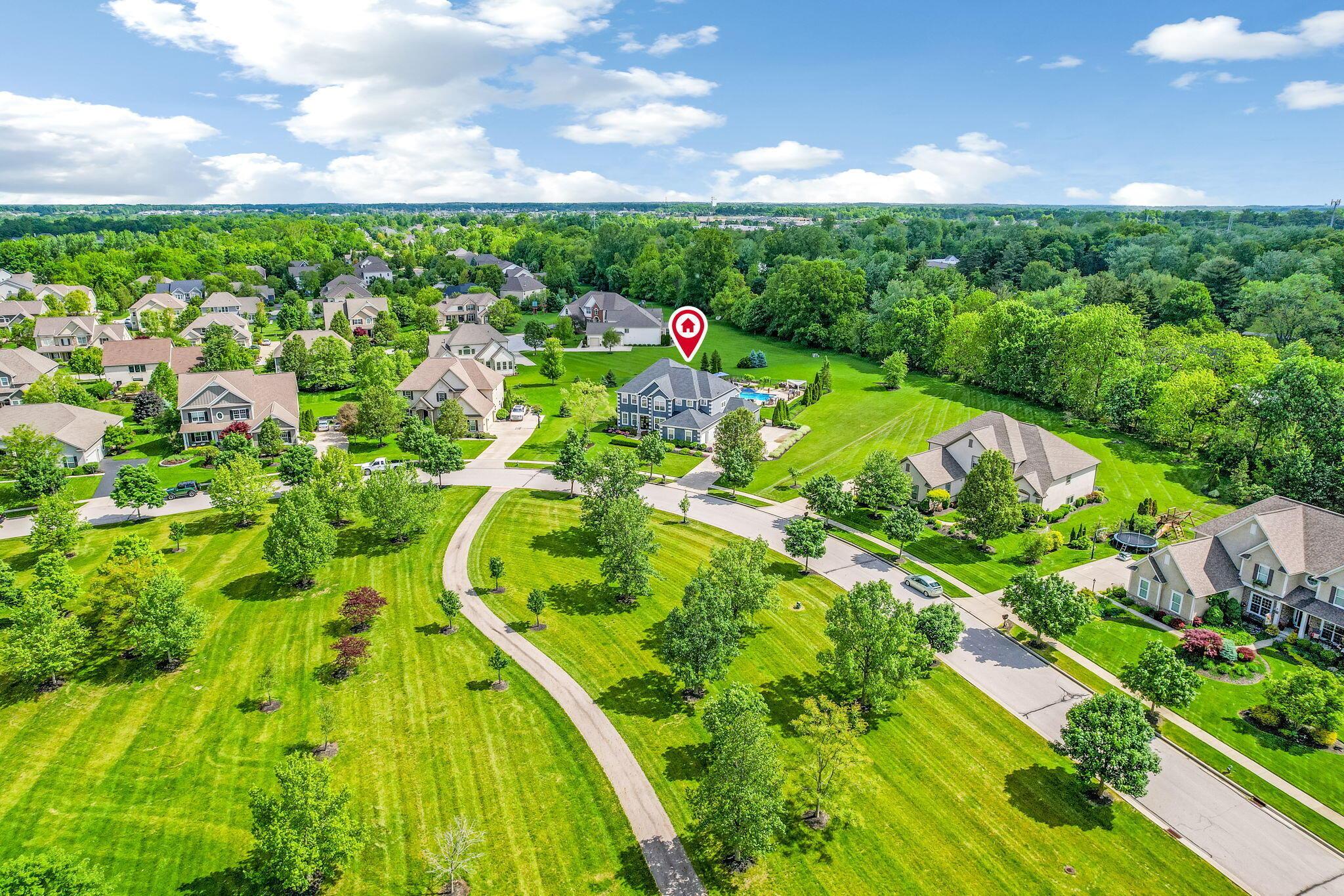 Dublin, Ohio 43016, United States, 4 Bedrooms Bedrooms, ,5 BathroomsBathrooms,Residential,Contingent,135306