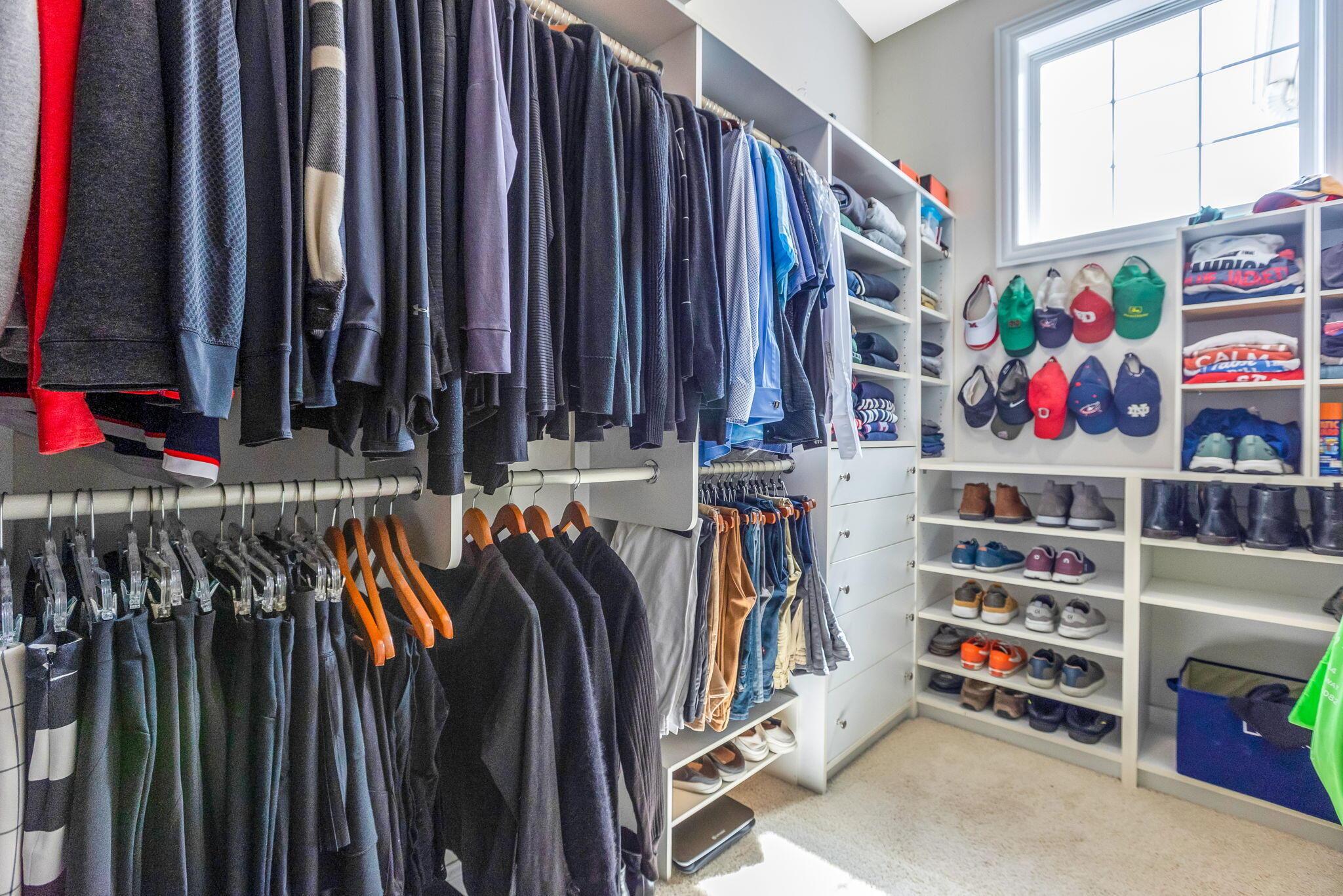 Dublin, Ohio 43016, United States, 4 Bedrooms Bedrooms, ,5 BathroomsBathrooms,Residential,Contingent,135306