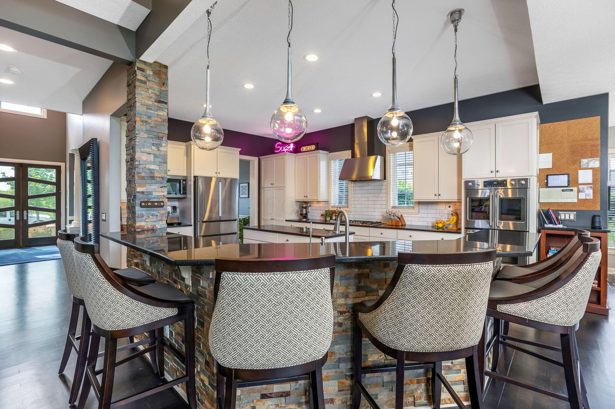 Dublin, Ohio 43016, United States, 4 Bedrooms Bedrooms, ,5 BathroomsBathrooms,Residential,Contingent,135306