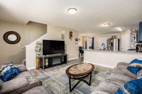 Tiny photo for 1184 Red Mile Boulevard, Washington Court House, OH 43160 (MLS # 226019623)