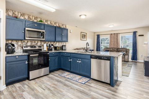 Tiny photo for 1184 Red Mile Boulevard, Washington Court House, OH 43160 (MLS # 226019623)