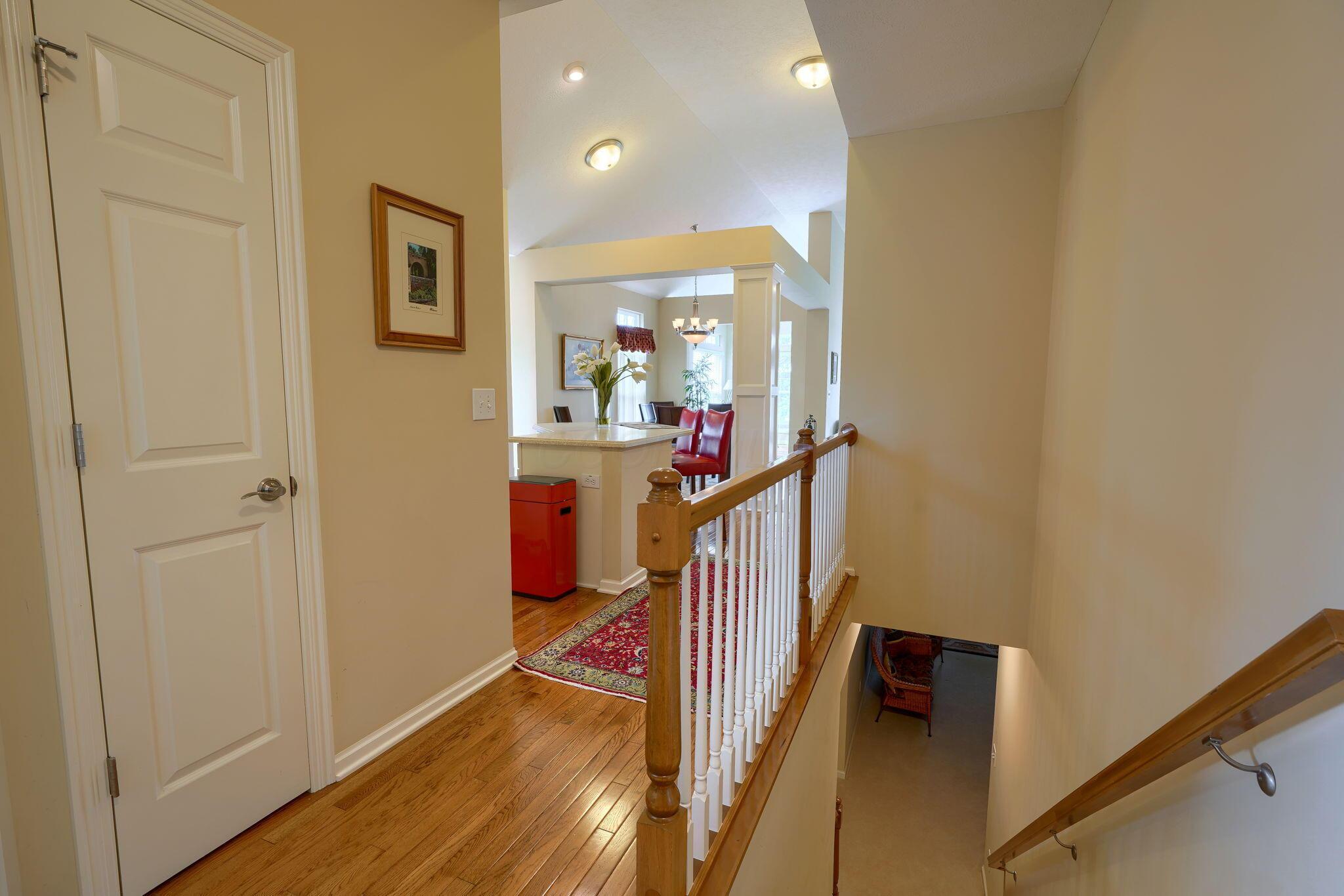 7450 Deer Valley Crossing, Powell, Ohio image 5