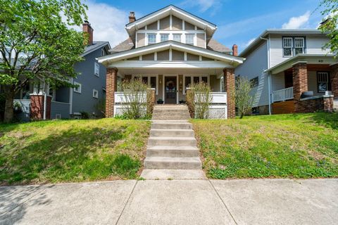 Photo of 34 E Longview Avenue, Columbus, OH 43202 (MLS # 226012176)