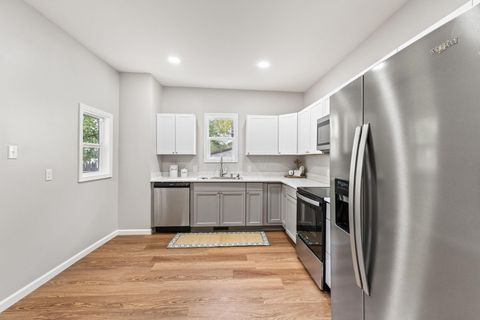 Tiny photo for 579 Henry Street, Marion, OH 43302 (MLS # 225040258)