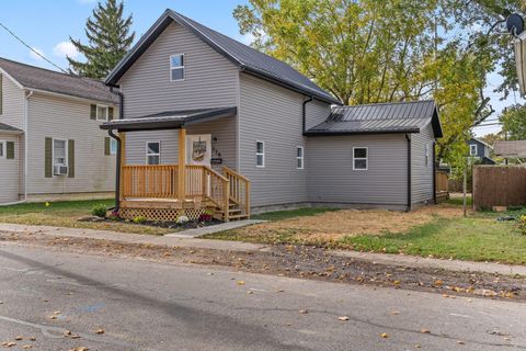 Tiny photo for 579 Henry Street, Marion, OH 43302 (MLS # 225040258)