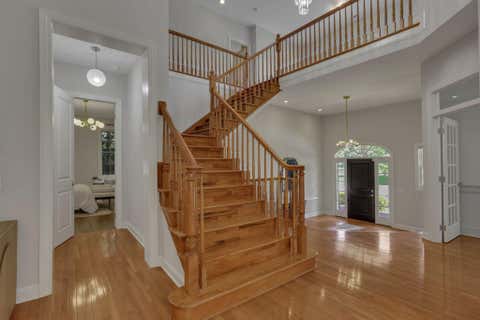 Tiny photo for 4085 Chelsea Green W, New Albany, OH 43054 (MLS # 226020273)