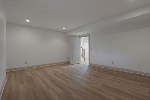Tiny photo for 4085 Chelsea Green W, New Albany, OH 43054 (MLS # 226020273)