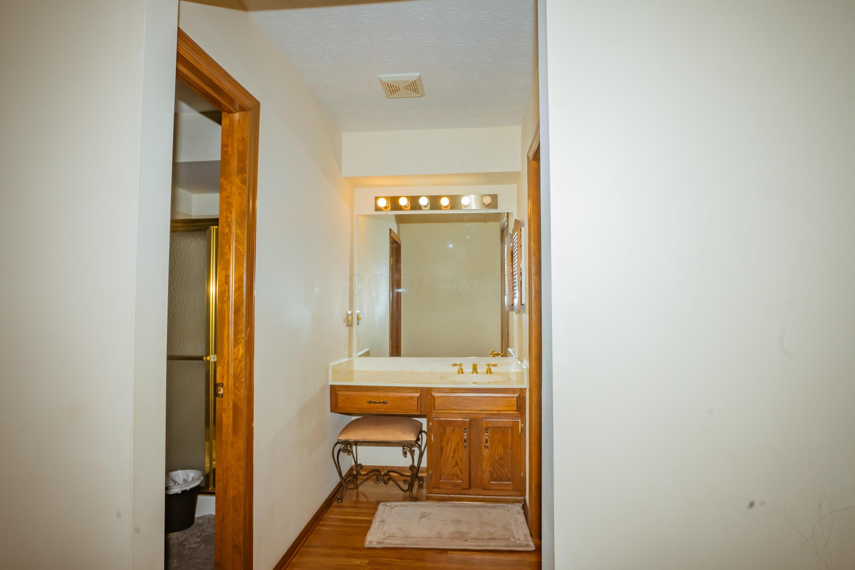 622 Brice Road, Reynoldsburg, Ohio image 17