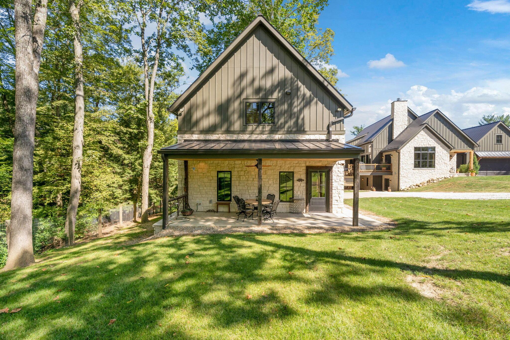 2124 S York Road, Alexandria, Ohio image 14
