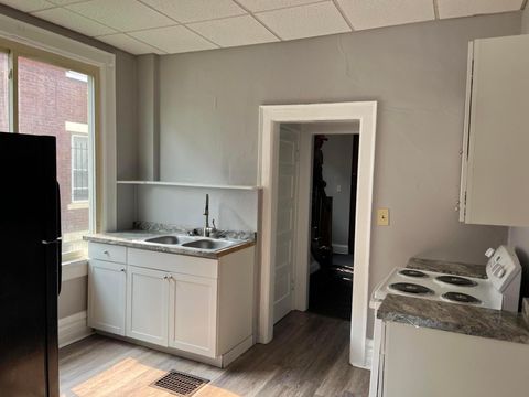 Tiny photo for 312 E 16th Avenue, Columbus, OH 43201 (MLS # 226026072)