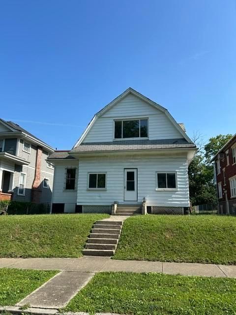 Photo of 312 E 16th Avenue, Columbus, OH 43201 (MLS # 226026072)
