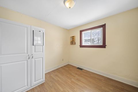 Tiny photo for 435 W Railroad Street, Galion, OH 44833 (MLS # 226003506)