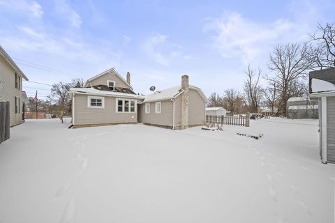 Tiny photo for 435 W Railroad Street, Galion, OH 44833 (MLS # 226003506)