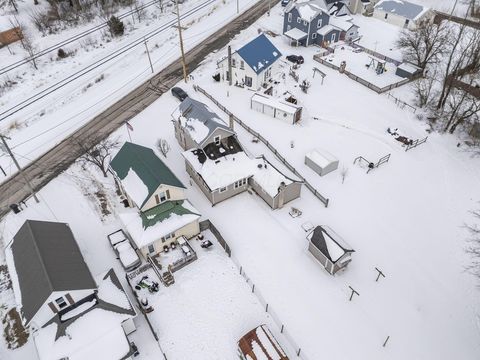 Tiny photo for 435 W Railroad Street, Galion, OH 44833 (MLS # 226003506)