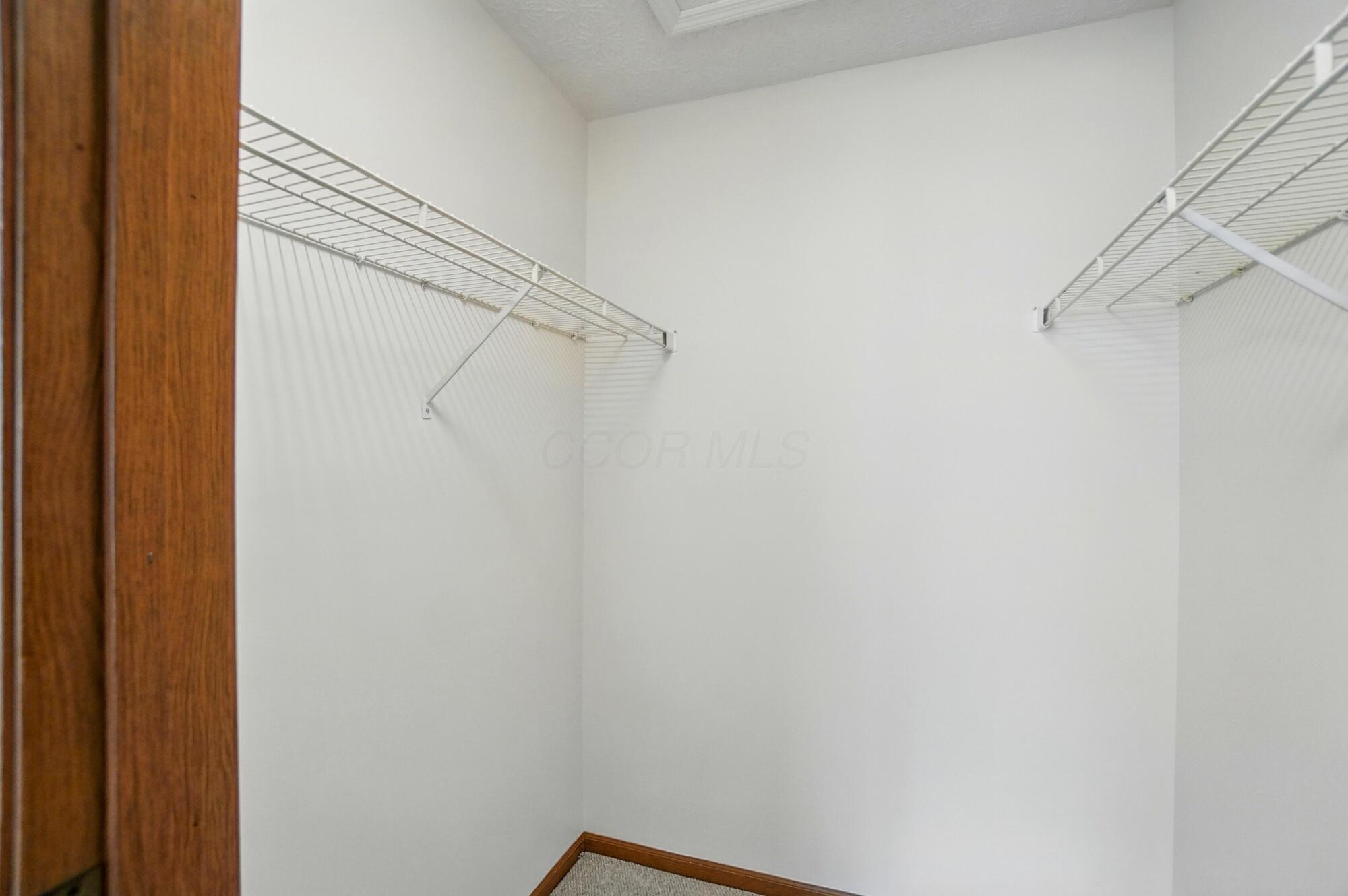 4557 Hidden Ridge Court, Columbus, Ohio image 24