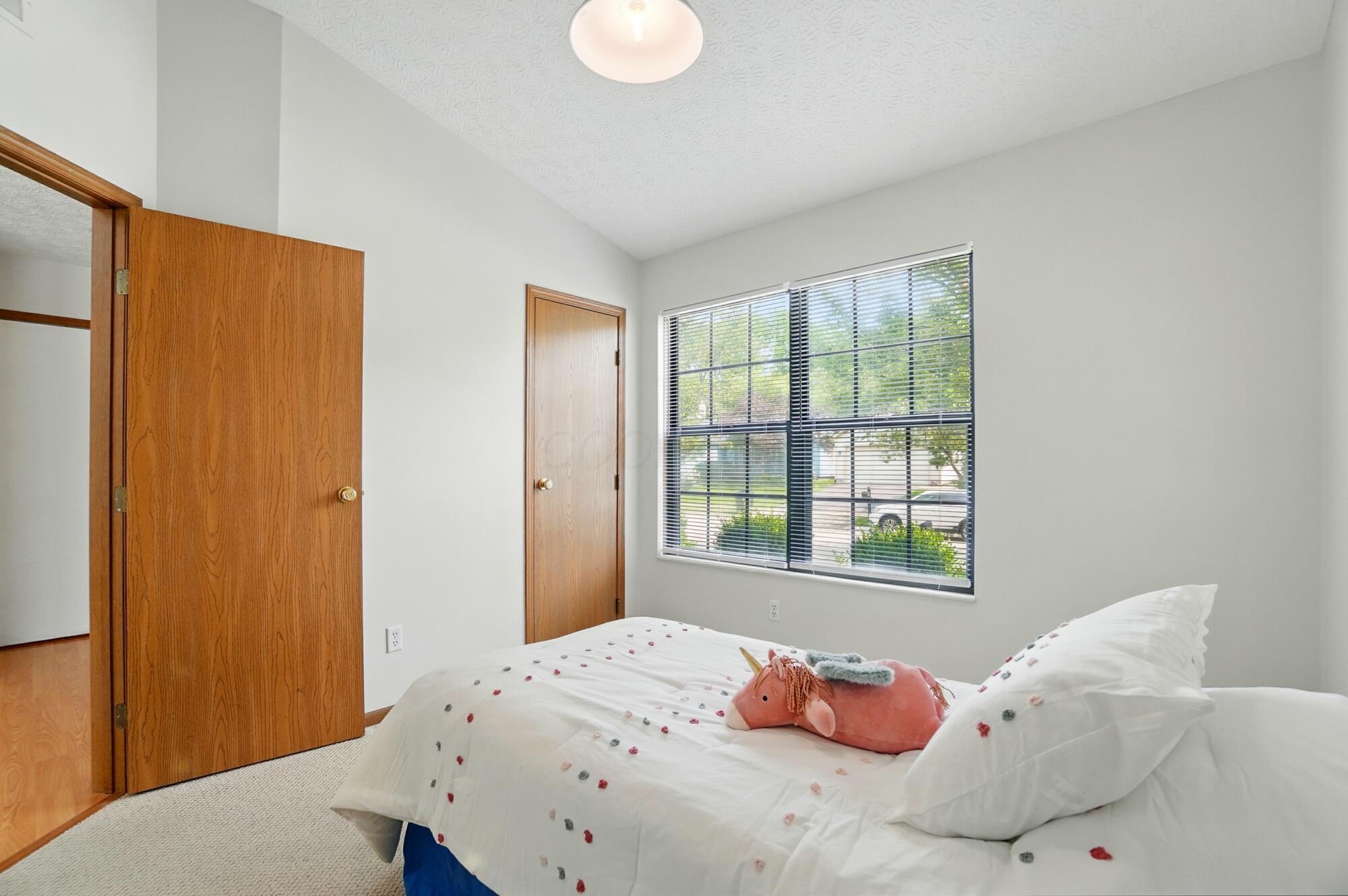 4557 Hidden Ridge Court, Columbus, Ohio image 26