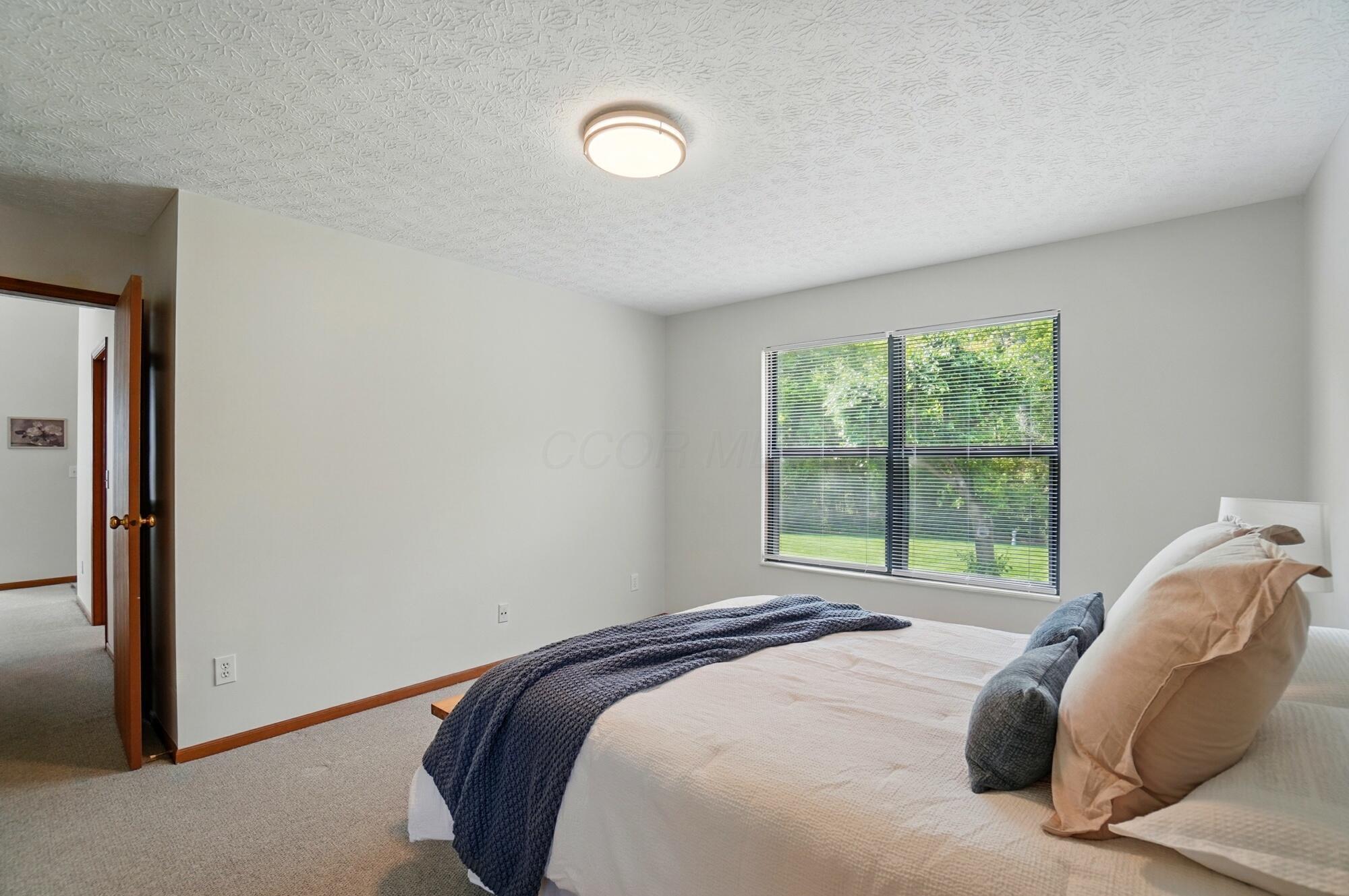 4557 Hidden Ridge Court, Columbus, Ohio image 20