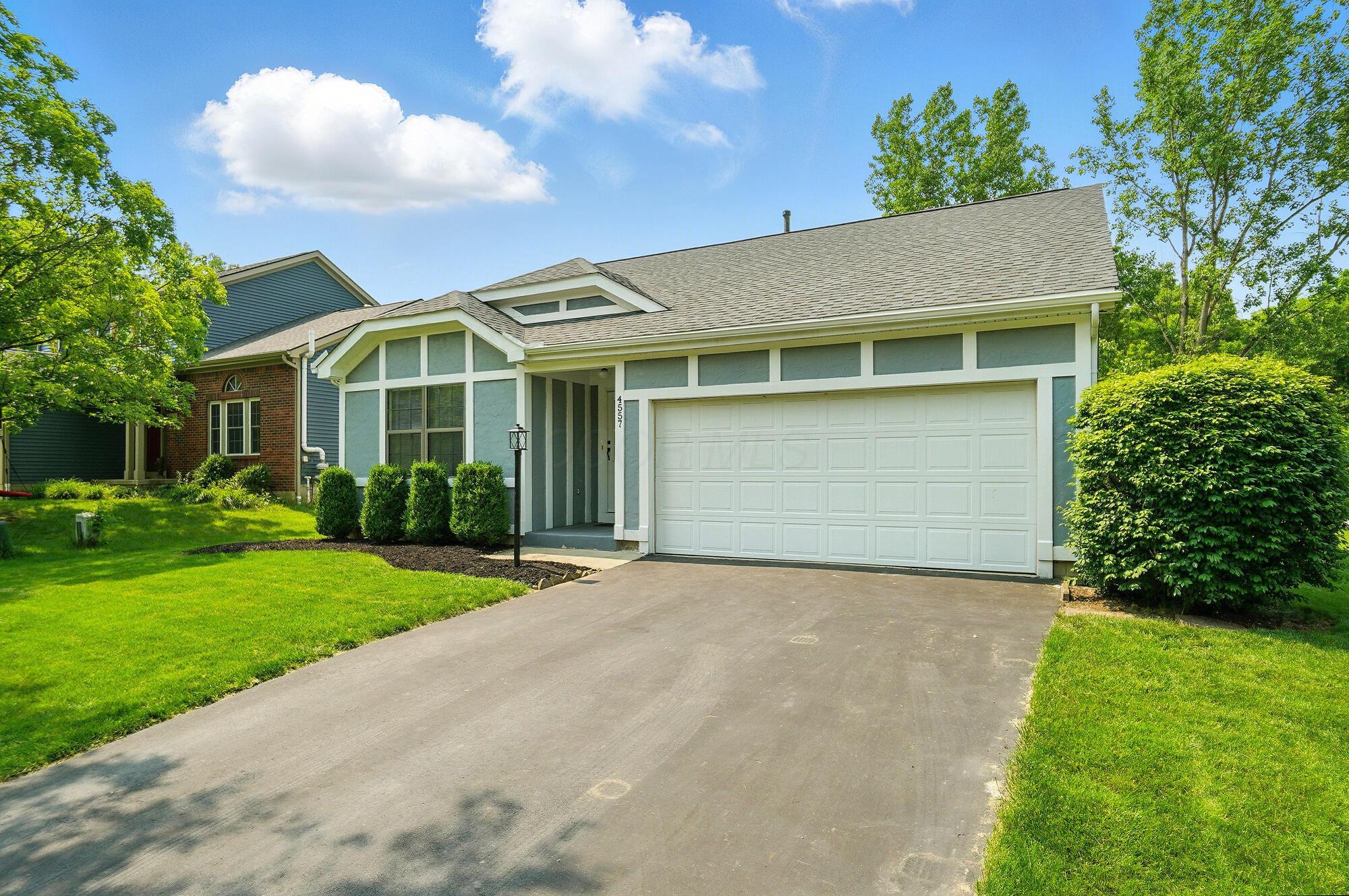 4557 Hidden Ridge Court, Columbus, Ohio image 4