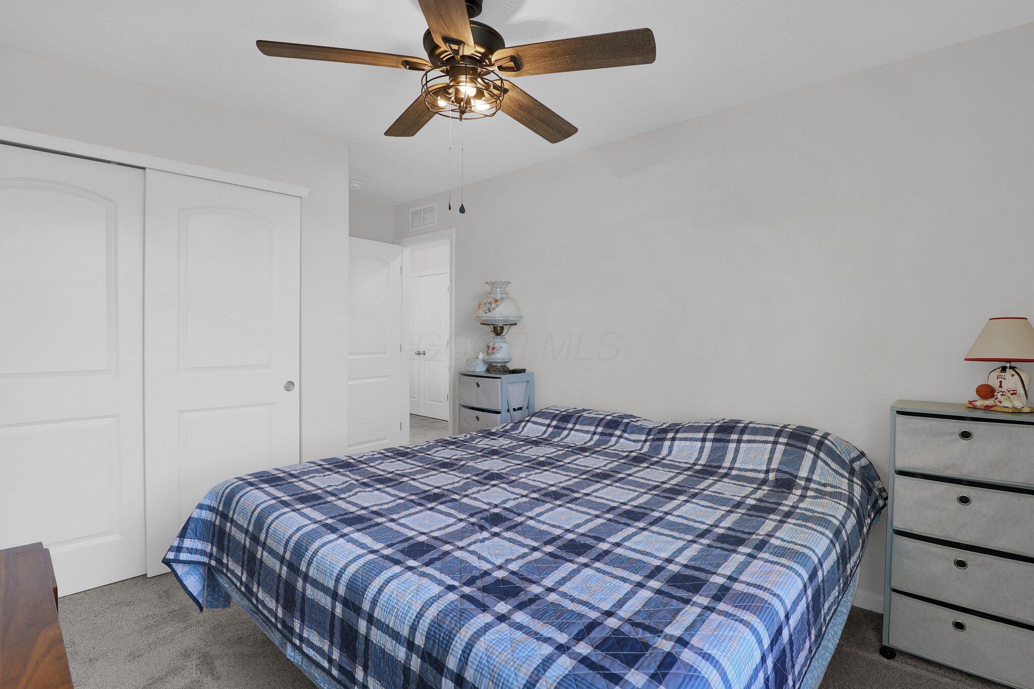 1199 Lake Forest Drive, Hebron, Ohio image 18