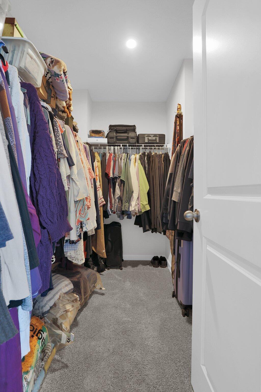 1199 Lake Forest Drive, Hebron, Ohio image 22