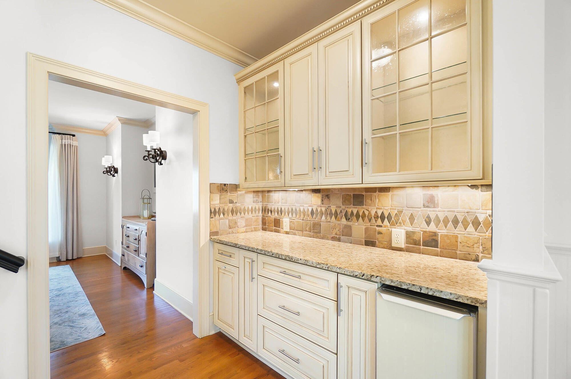 6795 Macneil Drive, Dublin, Ohio image 33