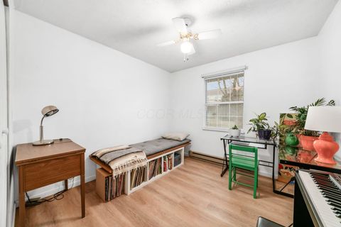 Tiny photo for 4474 Greystone Village Drive 5D #5D, Columbus, OH 43228 (MLS # 226002445)