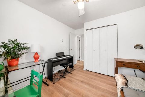 Tiny photo for 4474 Greystone Village Drive 5D #5D, Columbus, OH 43228 (MLS # 226002445)