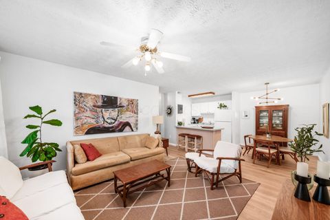 Tiny photo for 4474 Greystone Village Drive 5D #5D, Columbus, OH 43228 (MLS # 226002445)
