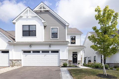 Photo of 6392 Angelica Way, Westerville, OH 43081 (MLS # 226008713)