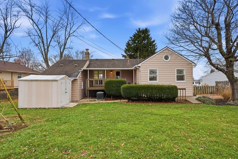 Tiny photo for 5103 Fairlane Road, Columbus, OH 43207 (MLS # 225045557)
