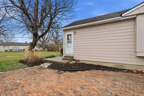 Tiny photo for 5103 Fairlane Road, Columbus, OH 43207 (MLS # 225045557)