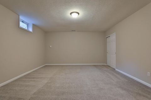 Tiny photo for 3827 Rockpointe Drive, Columbus, OH 43221 (MLS # 226007269)