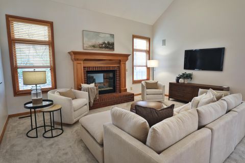 Tiny photo for 3827 Rockpointe Drive, Columbus, OH 43221 (MLS # 226007269)